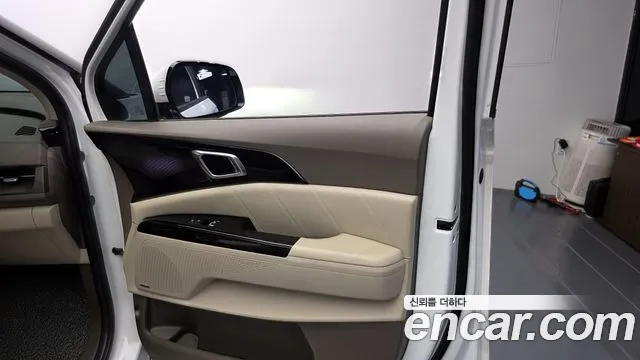 Kia Canival Carnival 4 поколение Дизель 9 мест Signature — Фото автомобиля 25