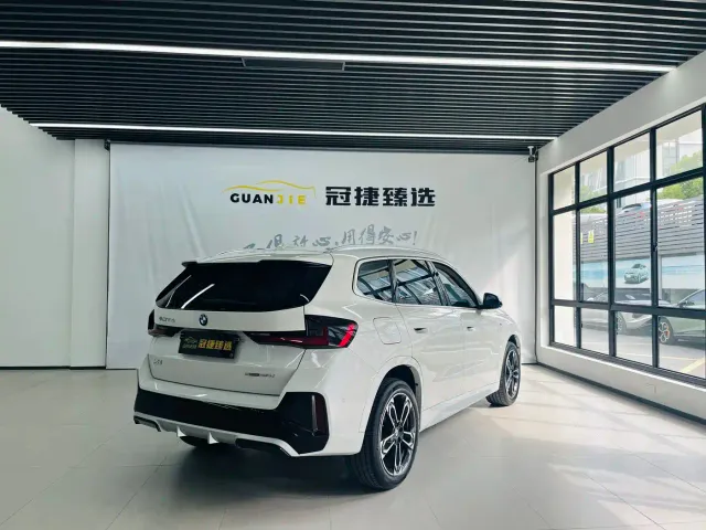 BMW X1 — Фото автомобиля 18
