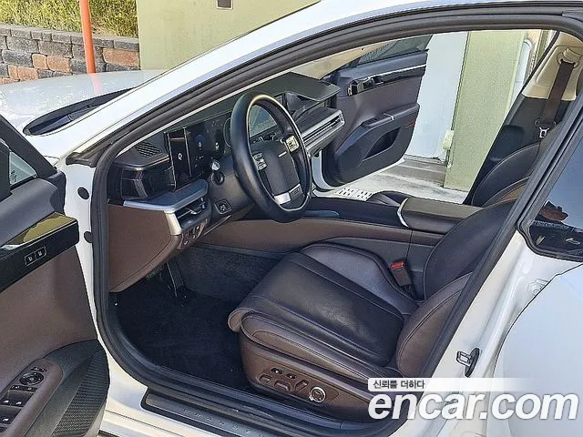 Hyundai Grandeur GN7 — Фото автомобиля 15
