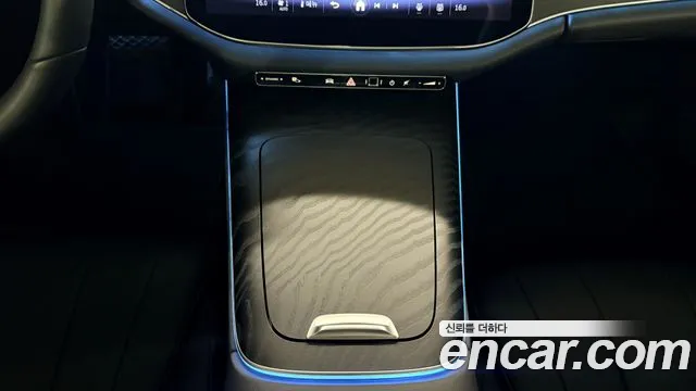 Mercedes-Benz E-Class — Фото автомобиля 9