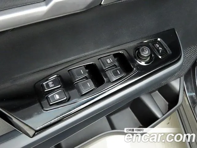 KG_Mobility_Ssangyong Torres Torres Бензин 1.5 2WD — Фото автомобиля 13