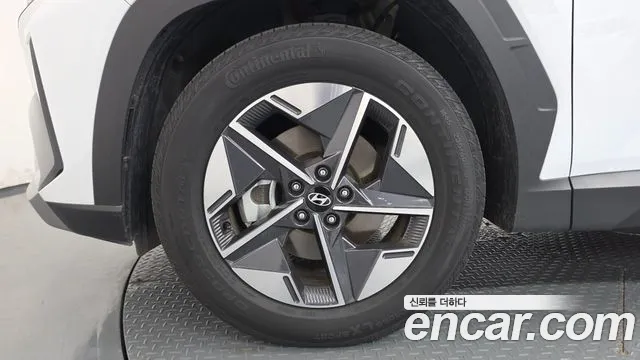 Hyundai Tucson NX4 — Фото автомобиля 5