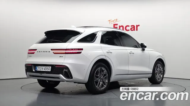 Genesis GV70 — Фото автомобиля 2