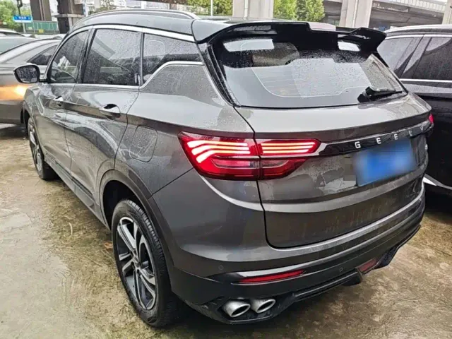 Geely Binyue — Фото автомобиля 4