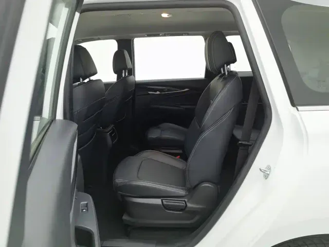 Maxus G50 — Фото автомобиля 15