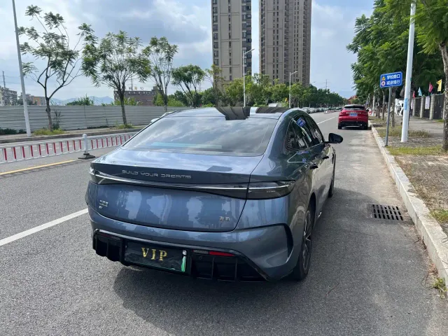 BYD Seal — Фото автомобиля 8