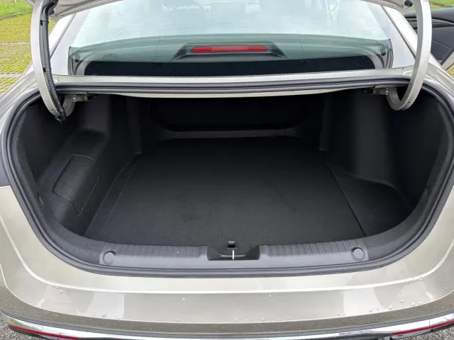 Geely Galaxy Stellar 6 — Фото автомобиля 20