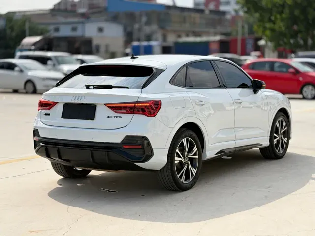 Audi Q3 Sportback — Фото автомобиля 7