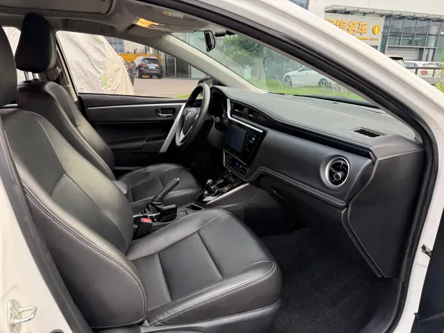 Toyota Corolla Twin Engine E+ — Фото автомобиля 16
