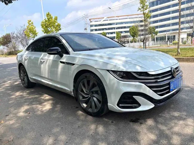 Volkswagen CC — Фото автомобиля 2