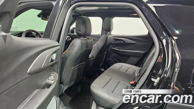 ChevroletGMDaewoo Trailblazer Trailblazer 1.3 турбо 4WD — Фото автомобиля 10
