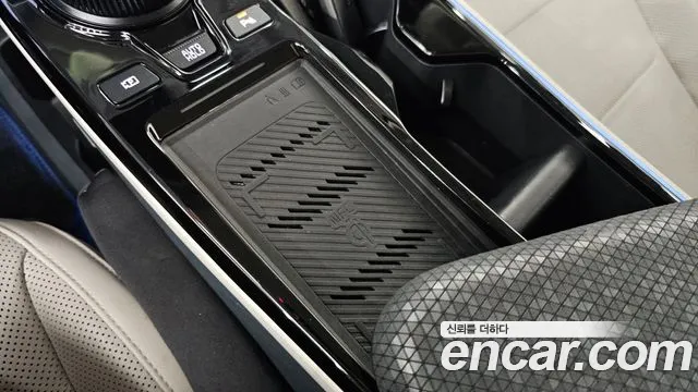 Kia EV6 — Фото автомобиля 24
