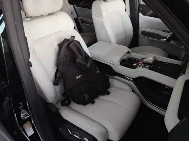 BYD FangChengBao Leopard 8 — Фото автомобиля 24