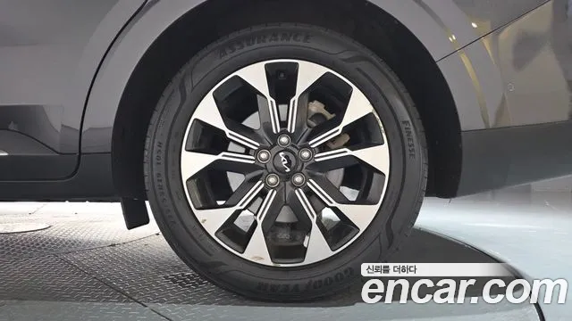 Kia Canival Carnival 4 поколение Дизель 9 мест Signature — Фото автомобиля 17