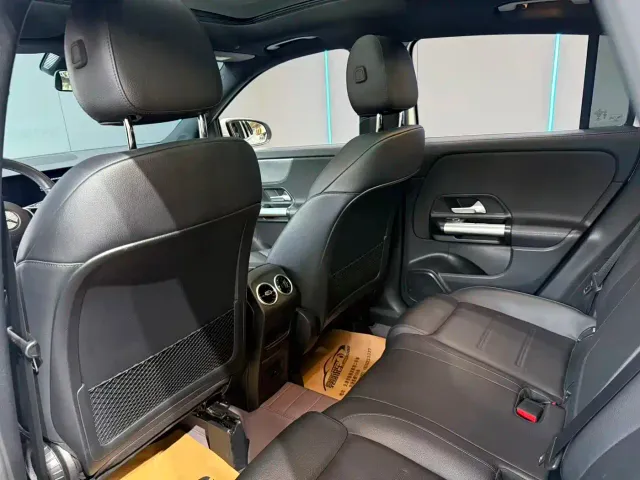 Mercedes-Benz GLA-Class — Фото автомобиля 10