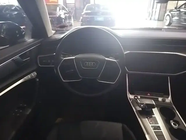 Audi A6 — Фото автомобиля 10