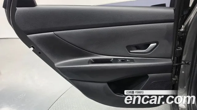 Hyundai Avante CN7 — Фото автомобиля 14