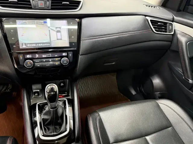 Nissan Qashqai — Фото автомобиля 12