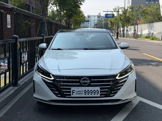 Nissan Teana — Фото автомобиля 2