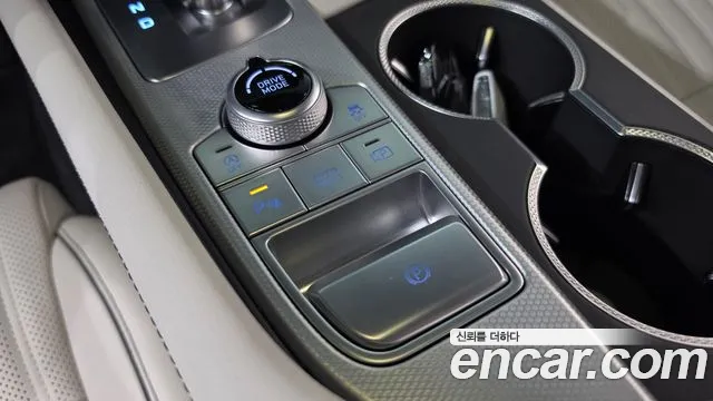 Genesis G70 New — Фото автомобиля 24