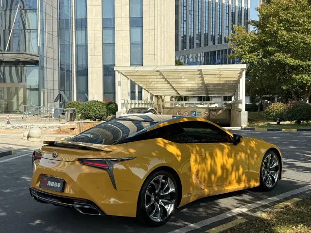 Lexus LC — Фото автомобиля 9