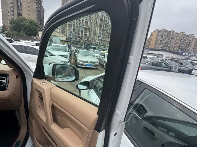 BAIC BJ60 Thunder — Фото автомобиля 6