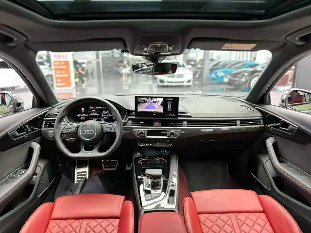 Audi S4 — Фото автомобиля 4