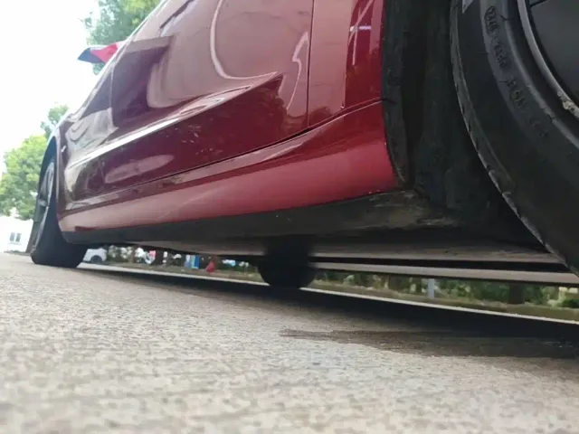 Tesla Model 3 — Фото автомобиля 18
