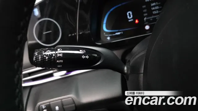 Hyundai Avante CN7 — Фото автомобиля 28