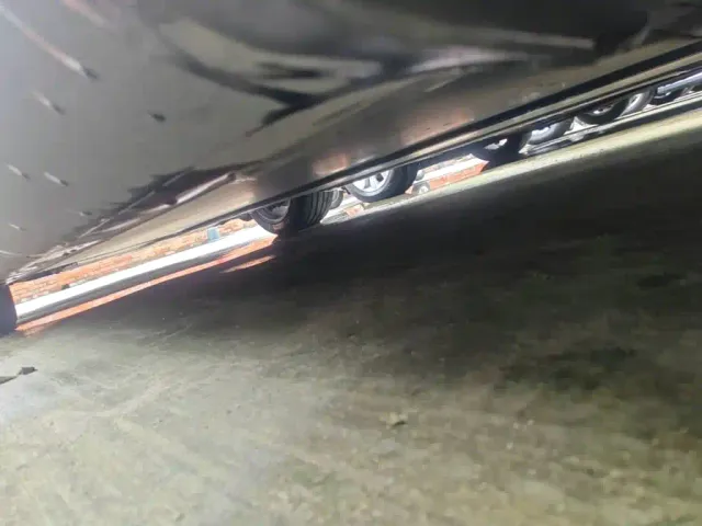 Tesla Model Y — Фото автомобиля 21