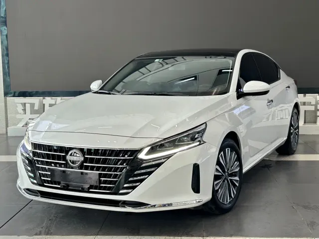 Фотография автомобиля — Nissan Teana