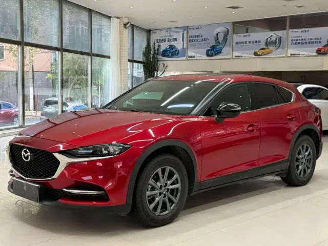 Фотография автомобиля — Mazda CX-4