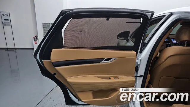 Genesis G80 RG3 — Фото автомобиля 14