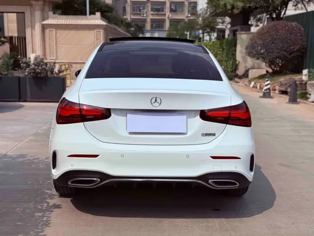 Mercedes-Benz A-Class — Фото автомобиля 13