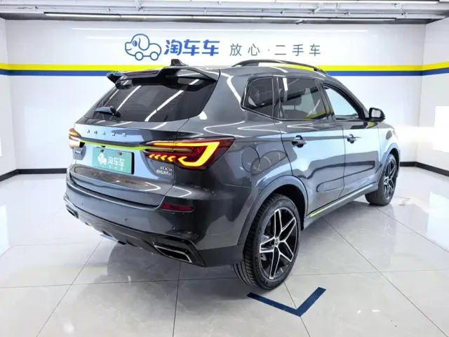 Roewe RX5 — Фото автомобиля 3