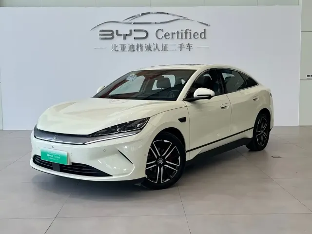 Фотография автомобиля — BYD Qin L