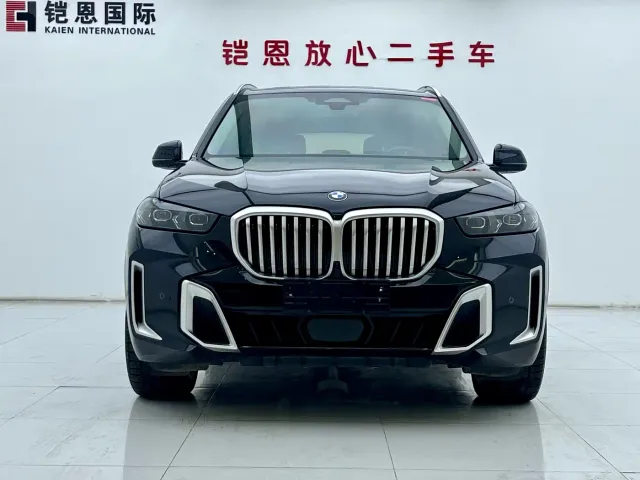 BMW X5 — Фото автомобиля 2