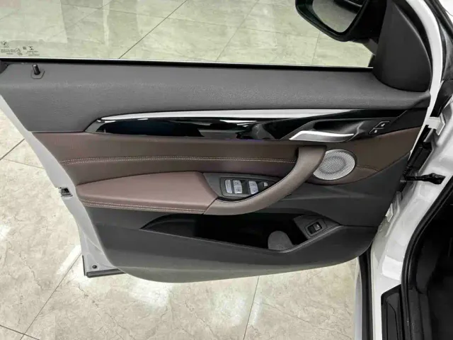 BMW X1 — Фото автомобиля 17