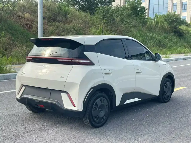 BYD Seagull — Фото автомобиля 9