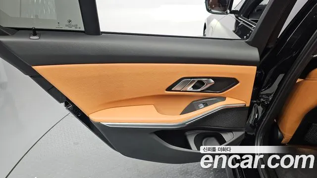 BMW 3 Series G20 — Фото автомобиля 14