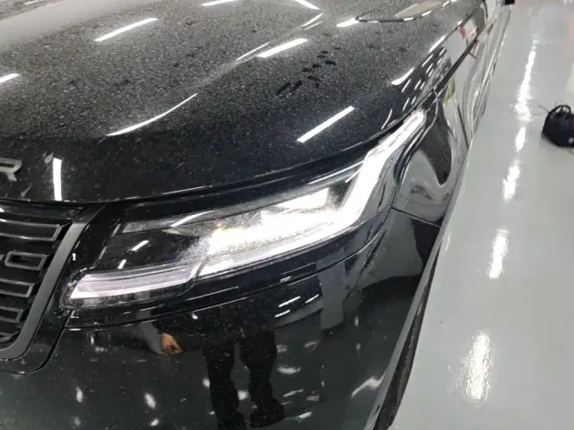 Land Rover Range Rover Velar — Фото автомобиля 23