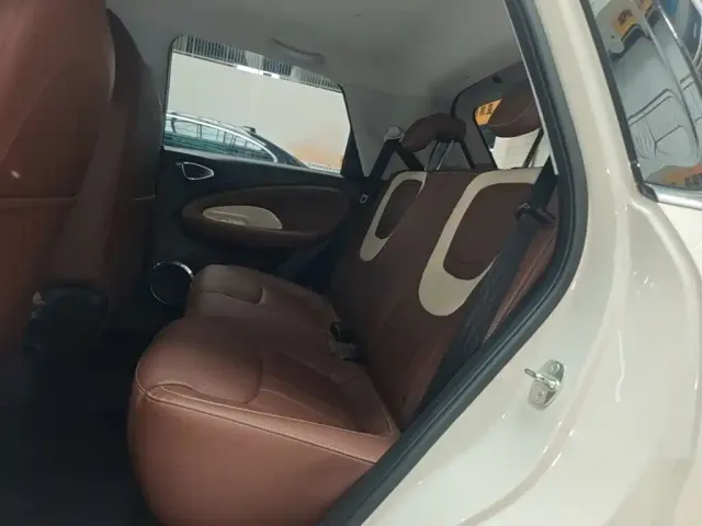 Wuling Motors Wuling Bingo 2023 203km Comfort Version — Фото автомобиля 16