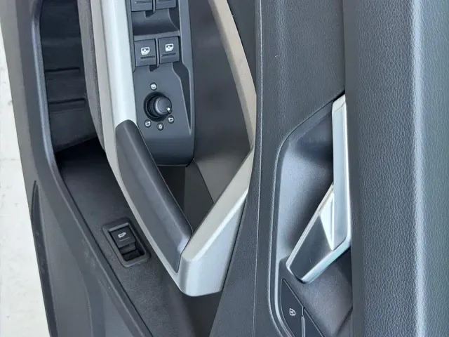 Audi Q3 — Фото автомобиля 4