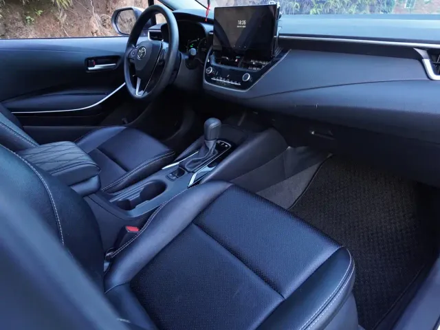 Toyota Corolla — Фото автомобиля 2