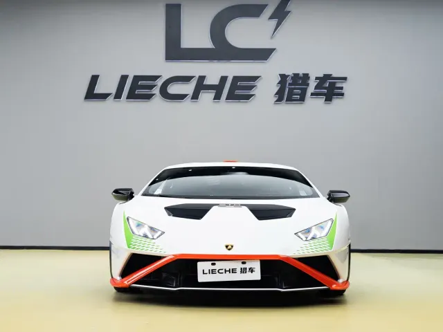 Lamborghini Huracan — Фото автомобиля 3