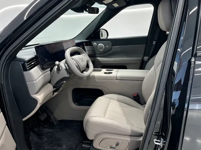 IM Motors LS8 — Фото автомобиля 6