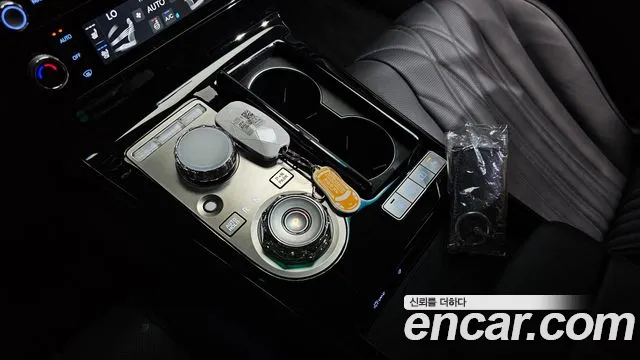 Genesis G80 Бензин 2.5 турбо AWD — Фото автомобиля 7