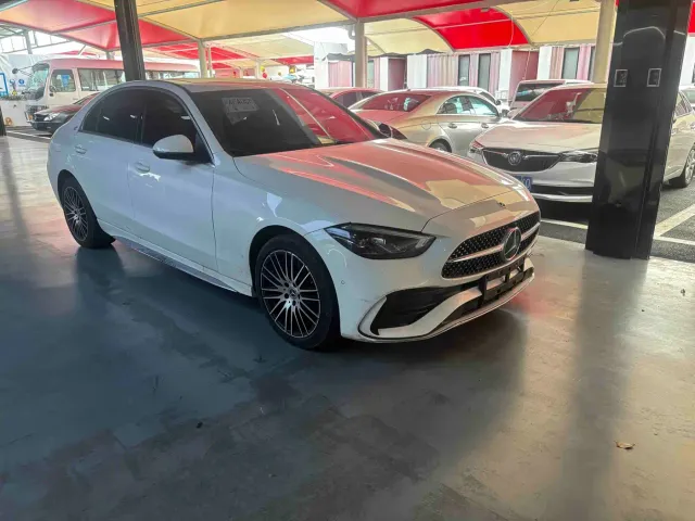 Mercedes-Benz C-Class — Фото автомобиля 3
