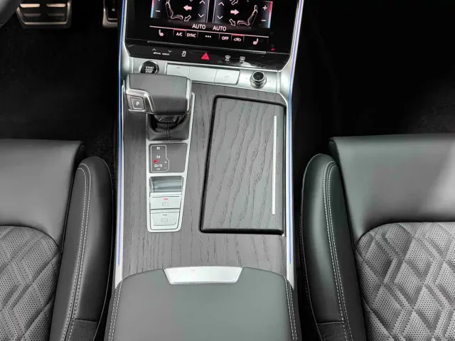 Audi A6L — Фото автомобиля 21
