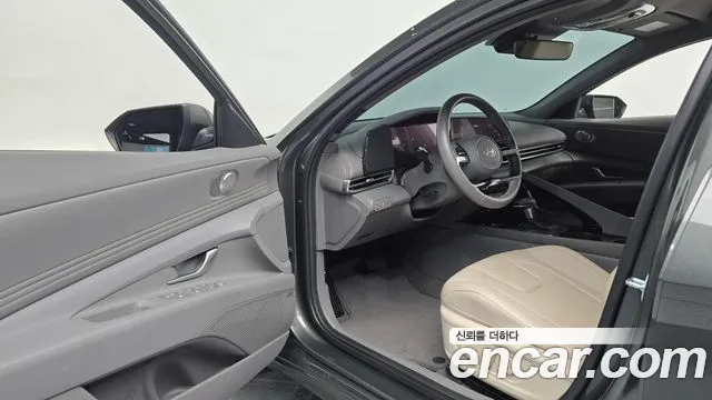 Hyundai AVANTE Новый Avante (CN7) — Фото автомобиля 10